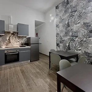 https://realkasa-galliera-home-suites.emilia-romagnahotels.net